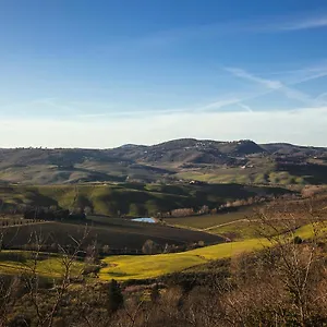 Vakantieboerderij Casale Le Civette, Montepulciano Stazione